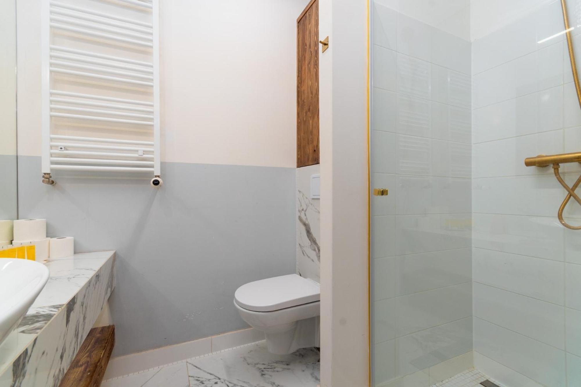 Paryski Zakatek Cosy Apartment فروتسواف المظهر الخارجي الصورة